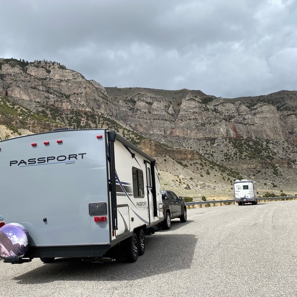 Meet your Posher, Kameron - Picture 7 of 10